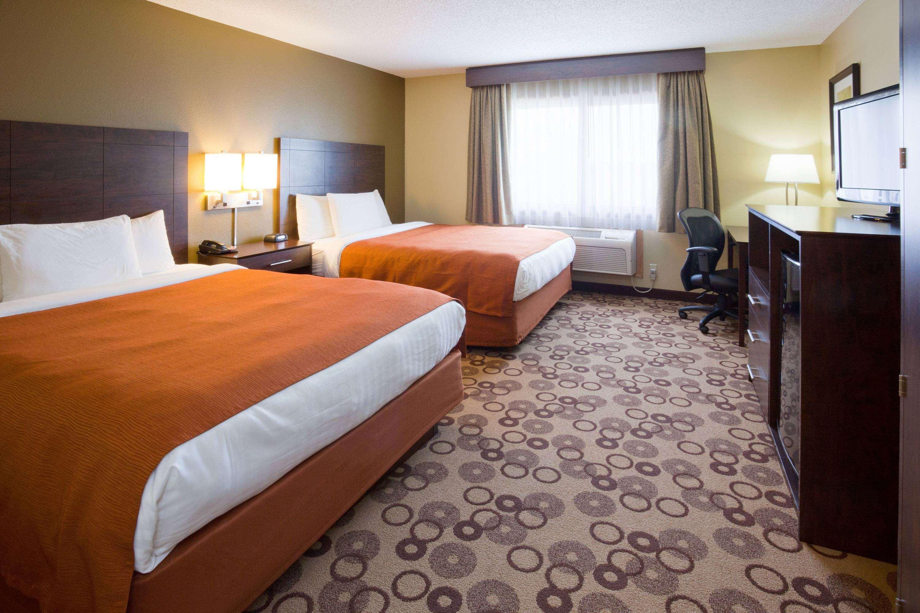 Americinn By Wyndham Blue Earth Εξωτερικό φωτογραφία