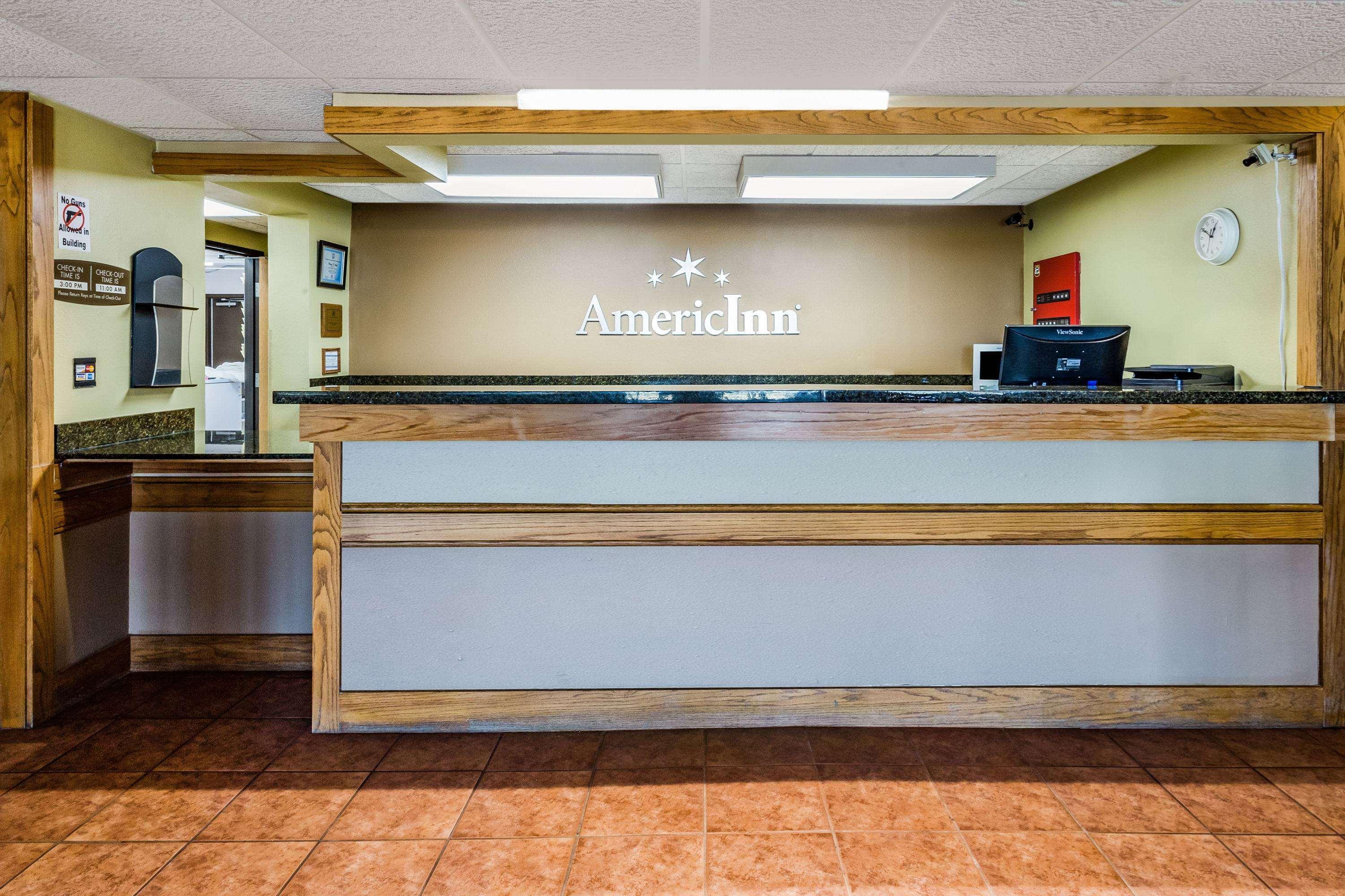 Americinn By Wyndham Blue Earth Εξωτερικό φωτογραφία